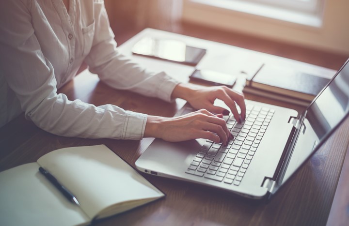 RCM supports first e-learning personalised care module for midwives and MSWs